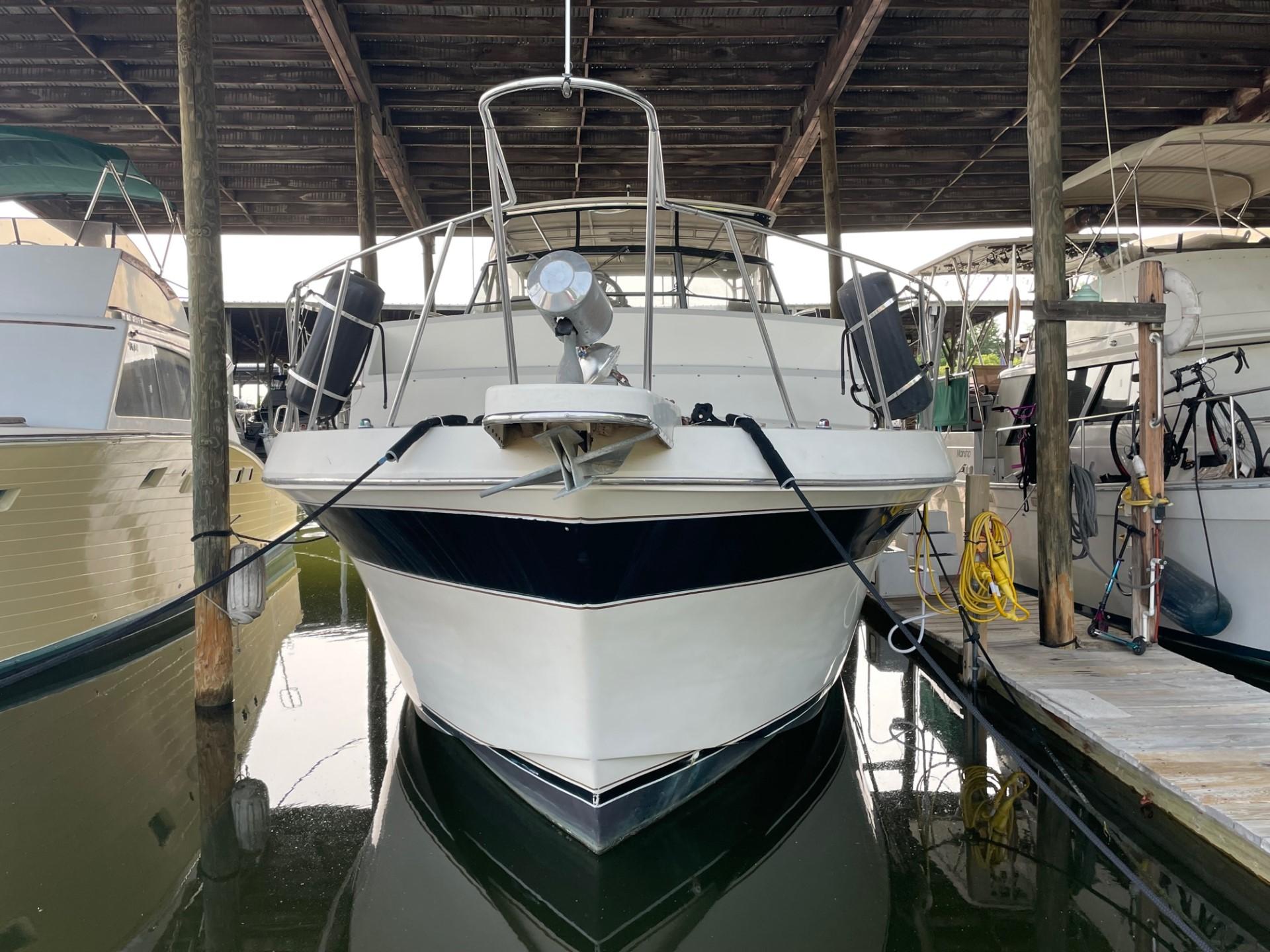 Used 1985 Chris-Craft Catalina 381, 21221 Essex - Boat Trader