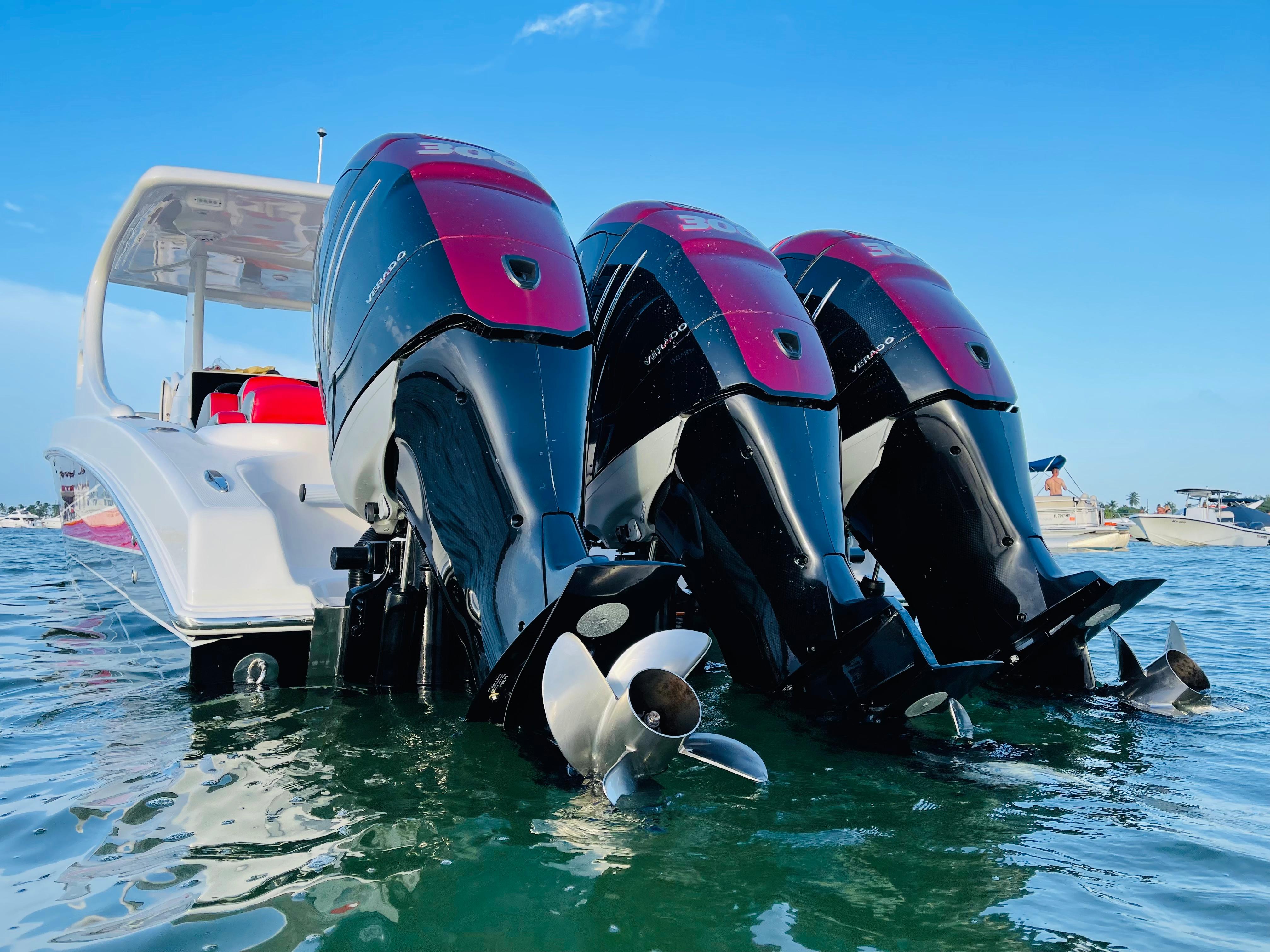 2015 Powerplay Powerboats Renegade Unique 38