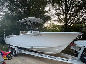 2020 Sportsman Heritage 241 Center Console