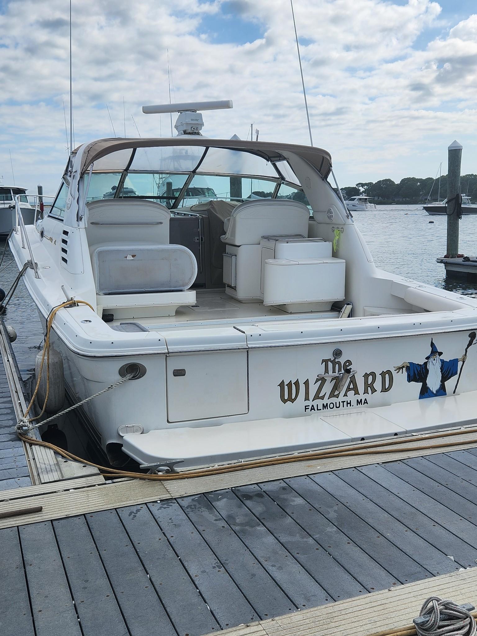 世界的に Sea 2000 Used Ray Boat - Falmouth 02536 Cruiser, Express 370 リール