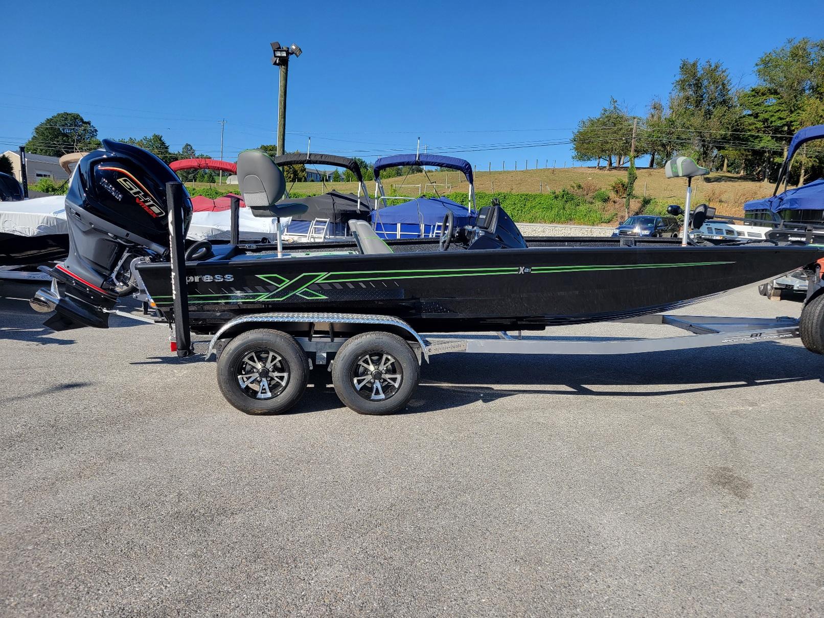New 2024 Xpress X21 Pro Bass (In stock!), 17362 Spring Grove Boat Trader