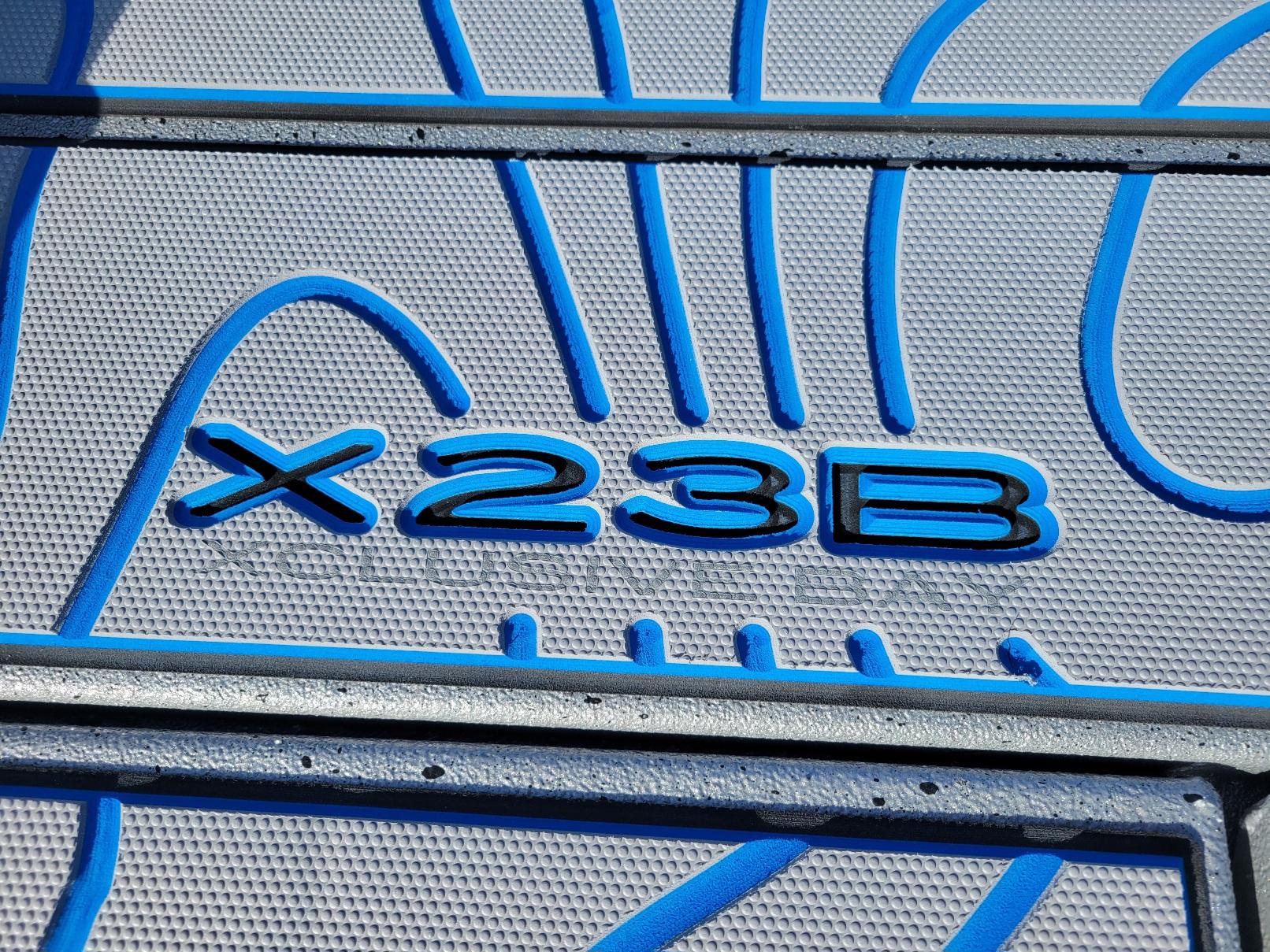 2024 Xpress X23 Bay Lounge (In stock!)