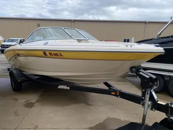 2003 Sea Ray 182 SRX Bow Rider