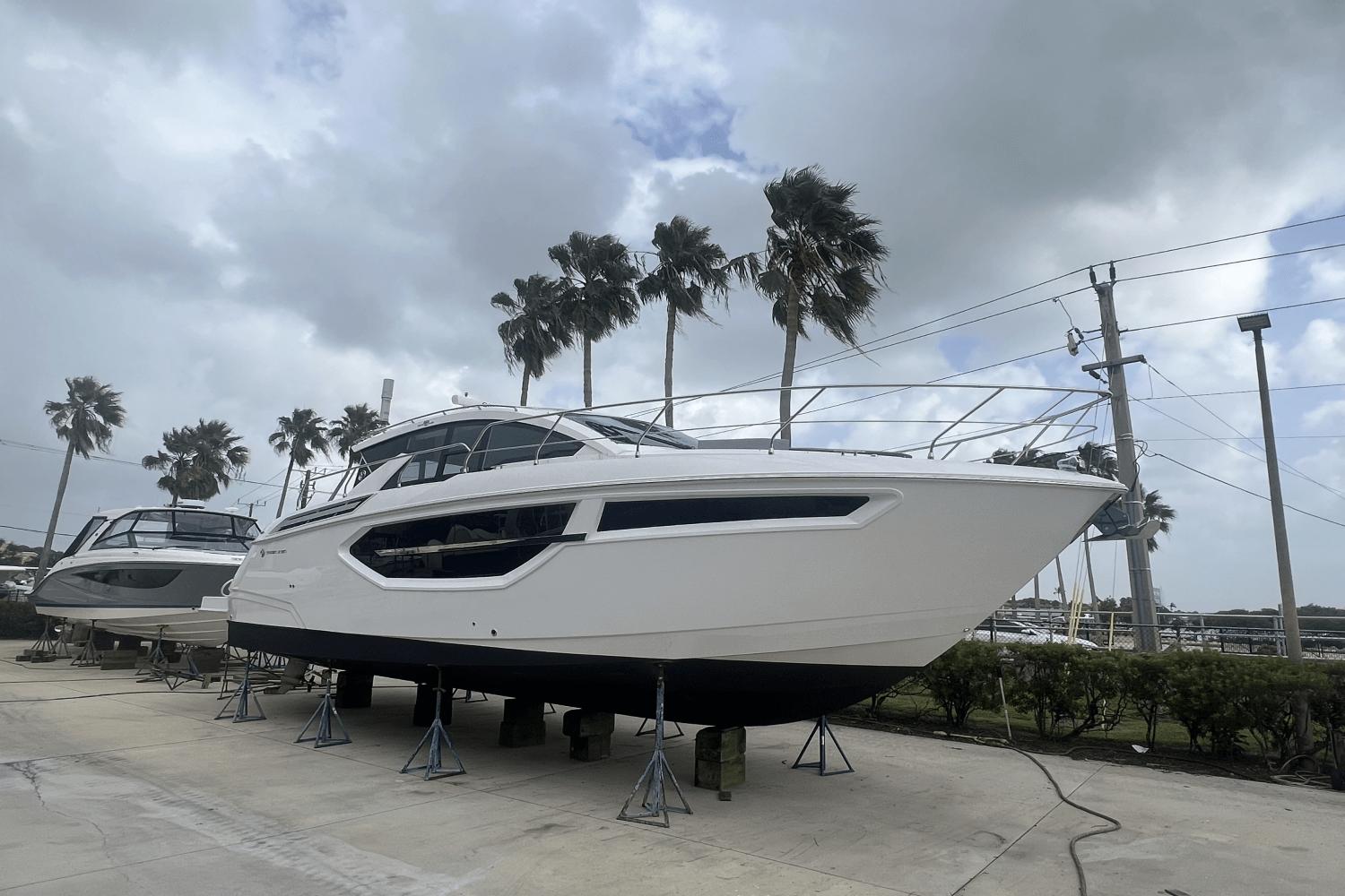 New 2024 Cruisers Yachts 42 Cantius 33062 Pompano Beach Boat Trader   9156108 957255138 0 180120241305 1 