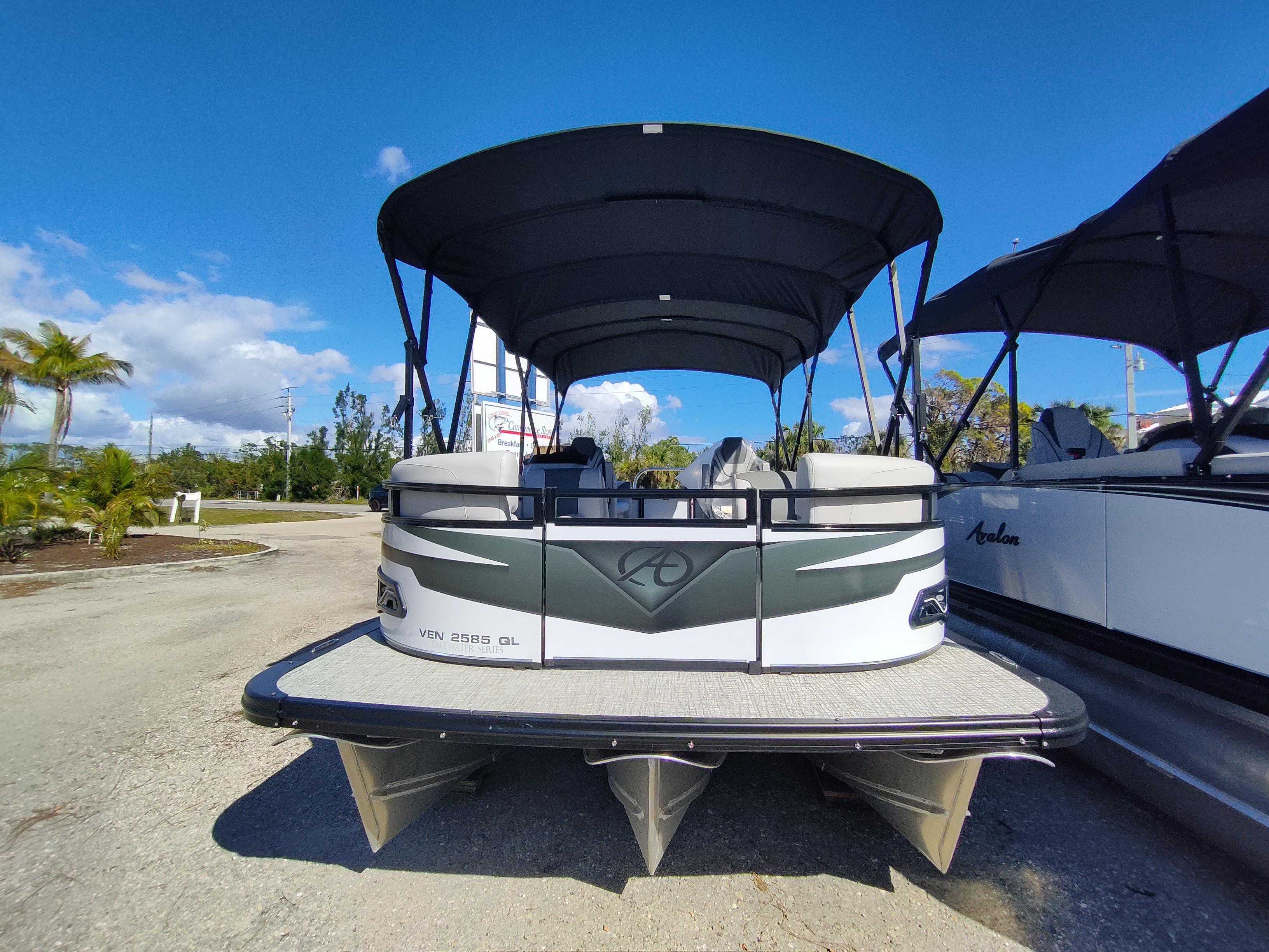 New 2023 Avalon Luxury Pontoons VENTURE 85 QUAD LOUNGER CARINA, 34224 ...