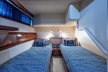 Viking Sport Cruiser 60 Juliet Whiskey - Starboard Guest Stateroom, Side by Side Berths 