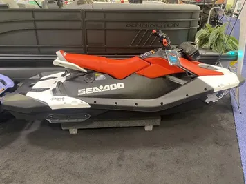 2024 Sea-Doo Waverunner Spark® Trixx™ For 3 Rotax® 900 ACE™ - 90 Ibr