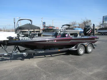 2013 Bass Cat Cougar Advantage DC