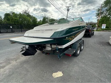 1999 Crownline 225 CCR