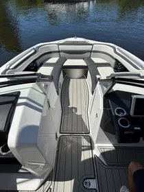 2021 Yamaha Boats 275SD