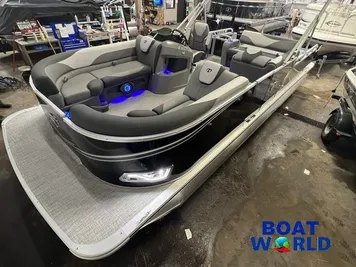 2024 Tahoe LTZ 2385 VRB Swingback Tritoon Pontoon & Honda 4-S