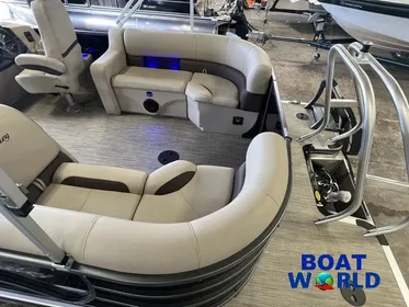 2024 Bentley Pontoons Legacy 200 Navigator Quad Lounge Pontoon & Honda 4