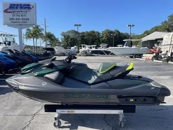 2023 Sea-Doo Waverunner RXP-X Apex 300