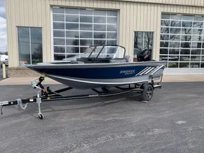 2023 Smoker Craft Pro Angler XL 182