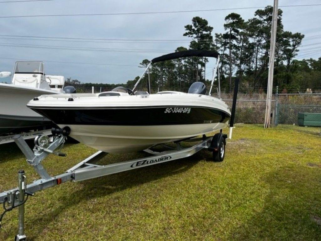 Used 2017 Stingray 182SC O/B, 29576 Murrells Inlet - Boat Trader