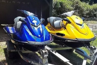 2013 Yamaha Boats VXR (Pair)