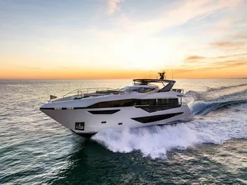 2024 Sunseeker 100 Yacht