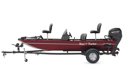 Bass Tracker Classic XL Aluminum Fishing Boat