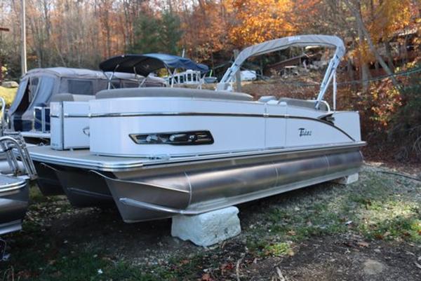 Tahoe Pontoon boats for sale in Tennessee - Boat Trader
