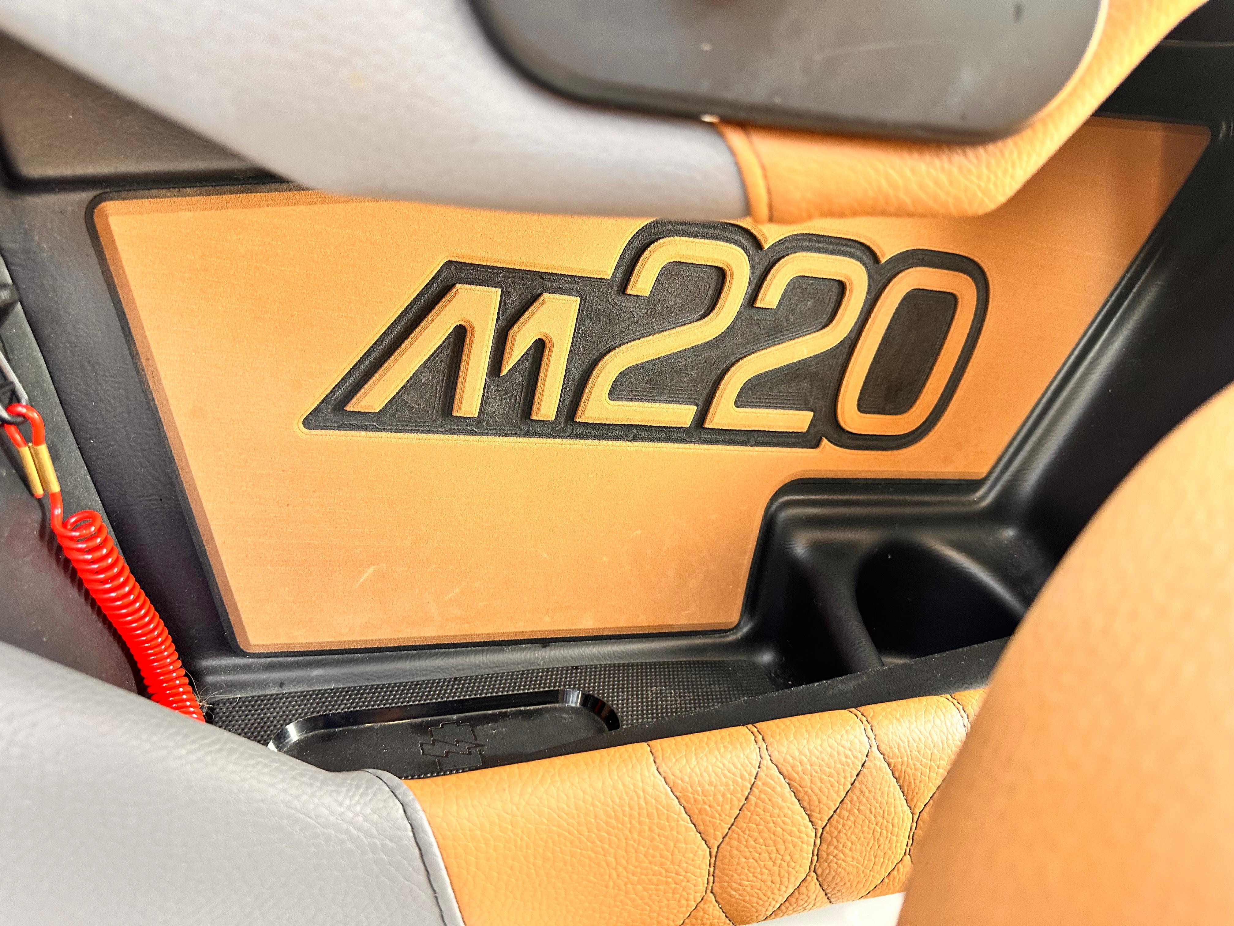 2022 Malibu M220