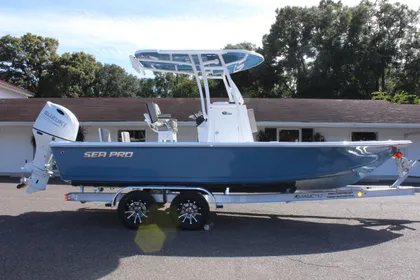 2024 Sea Pro 230