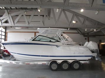 2022 Blackfin 272 DC