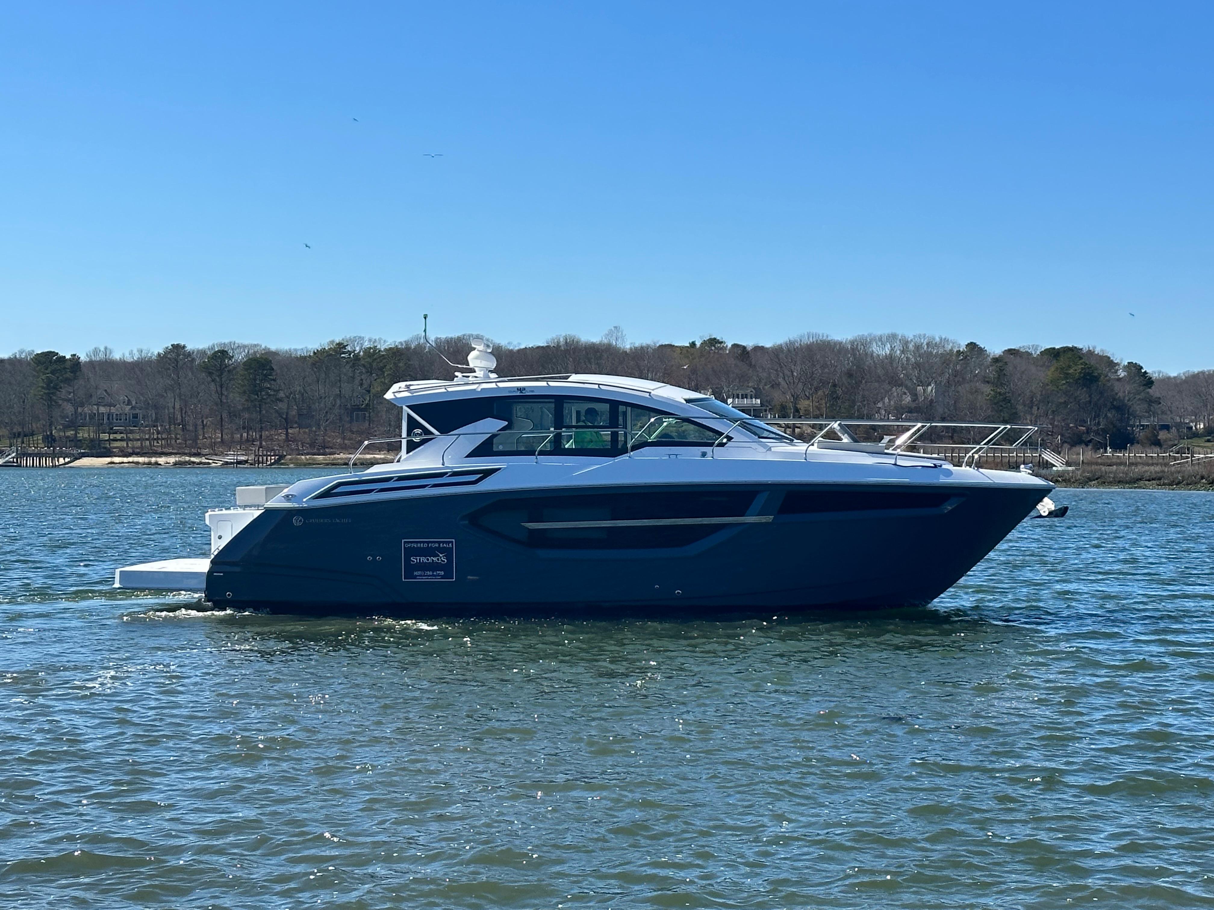 New 2023 Cruisers Yachts 42 Cantius, 11952 Mattituck - Boat Trader