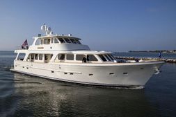 2023 Offshore Yachts 80 Voyager Grand Salon