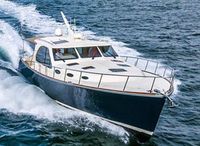 2023 Palm Beach Motor Yachts PB52