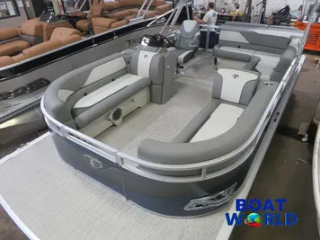 2024 Tahoe Sport 2185 Cruise Pontoon & Honda 4-Stroke EFI