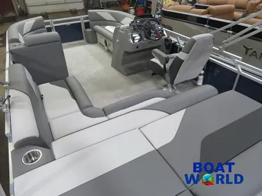 2024 Tahoe Sport 2185 Cruise Pontoon & Honda 4-Stroke EFI