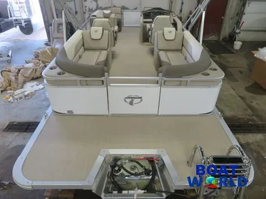 2024 Tahoe LTZ 2385 Quad Lounger Pontoon & Honda 4-Stroke EFI