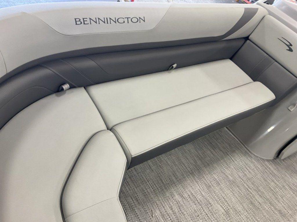 2023 Bennington 23 SXSB
