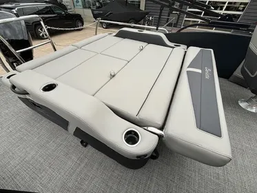 2024 Barletta Cabrio 22UC