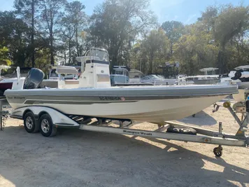 2009 Ranger 2410 Bay Ranger