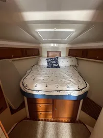 2005 Cabo Flybridge