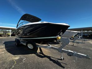 2023 Yamaha Boats AR250