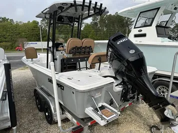 2024 Sea Pro 230 Bay