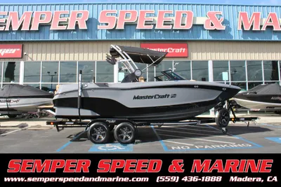 2023 MasterCraft XT22 #CZ2H