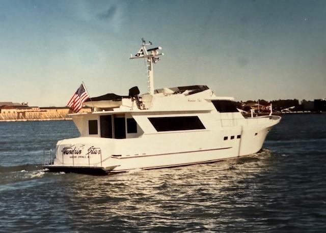 1990 Motor Yacht 70 Brata