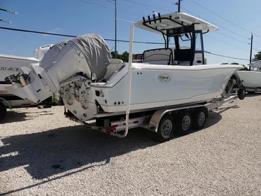 2022 Sea Hunt Ultra 305 SE