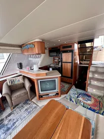 2004 Meridian 490 Pilothouse