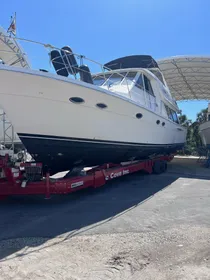 2004 Meridian 490 Pilothouse