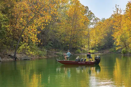 Bass Tracker Classic XL Aluminum Fishing Boat