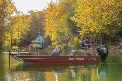 Bass Tracker Classic XL Aluminum Fishing Boat