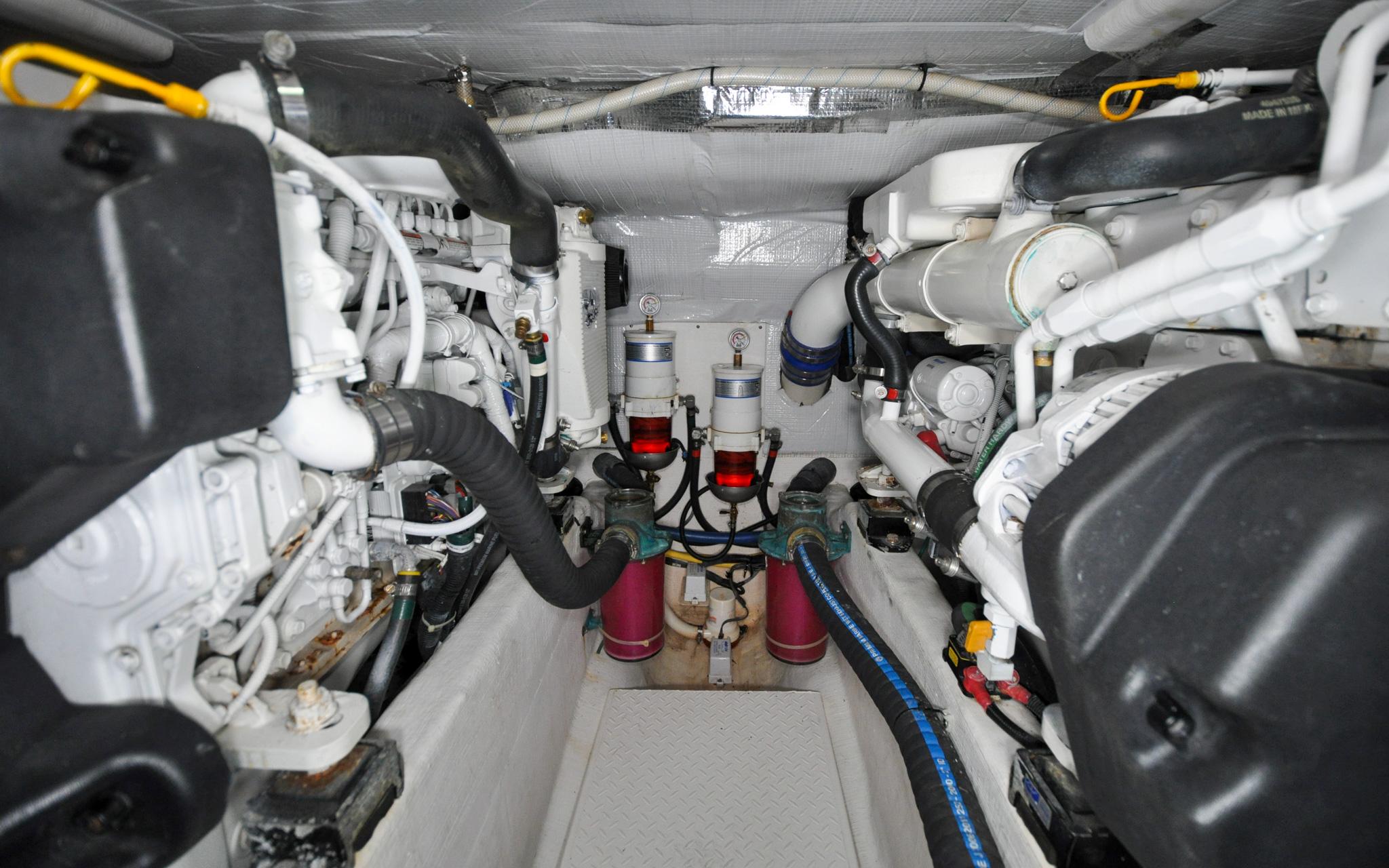 Sabre 40 Sedan - Tempest - In Storage - Engine Compartment