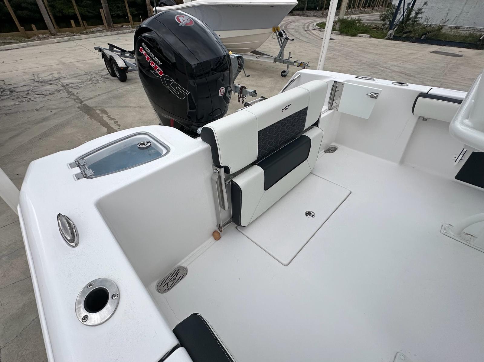 New 2024 Tidewater 210CC Adventure, 34997 Stuart - Boat Trader