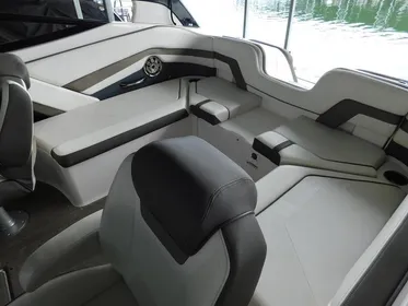 2015 Yamaha Boats 242 Limited S