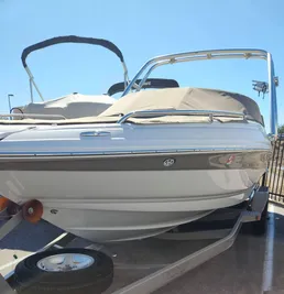 2006 Crownline 230 LS