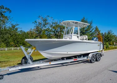 2025 Sea Hunt Ultra 219